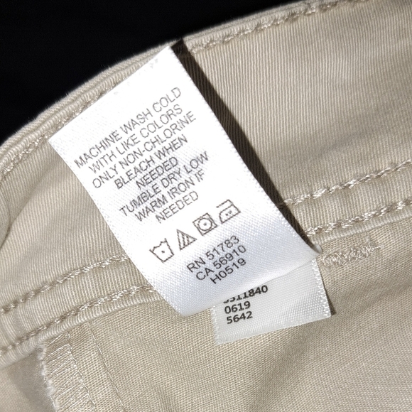 Maurices Slouchy Chino Womens Khaki Pants Size 8 Tapered Leg Rolled Hem B21#2 - Picture 7 of 7